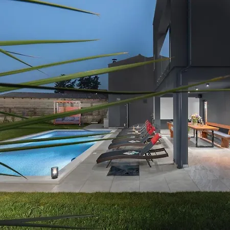 Lux Villa Donji Zemunik